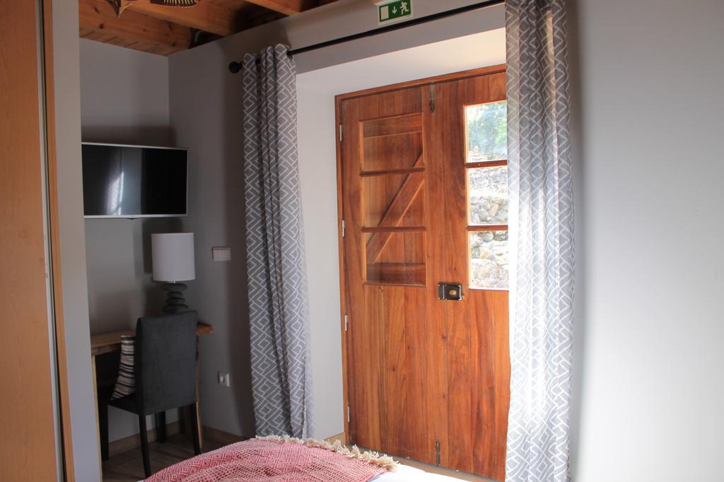 Pico Formoso Vinea Lava Alojamentos Pico Prainha  Εξωτερικό φωτογραφία